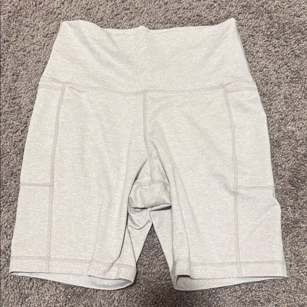 Vuori Women's Light Pink Rhythm Shorts